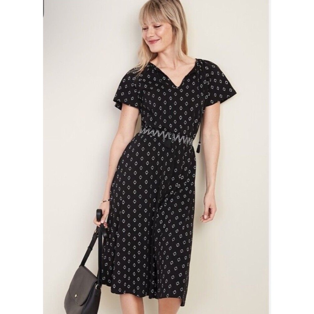 Old Navy Womens Size XS Waist Defined Tassel Tie Boho Midi Dress